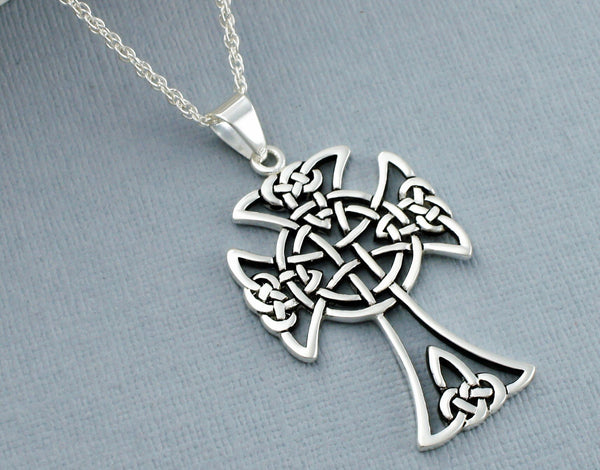 Sterling silver celtic hot sale cross pendant necklace